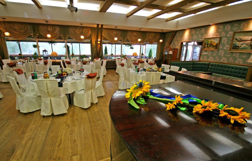 Hotel Niedzwiadek วซืดเซ กิสแซฟสแก ภายนอก รูปภาพ