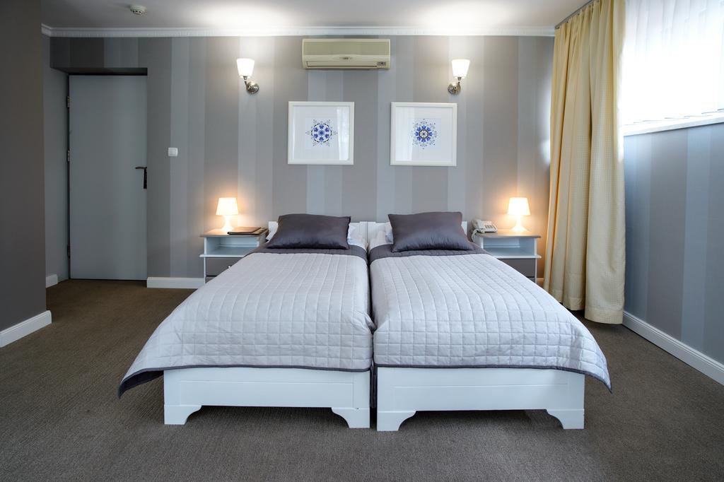 Hotel Niedzwiadek วซืดเซ กิสแซฟสแก ภายนอก รูปภาพ